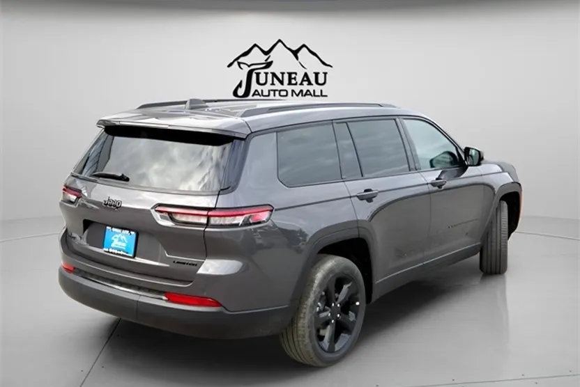 2025 Jeep Grand Cherokee Limited photo 1
