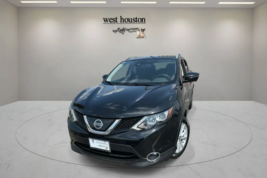 2019 Nissan Rogue Sport SV photo 1