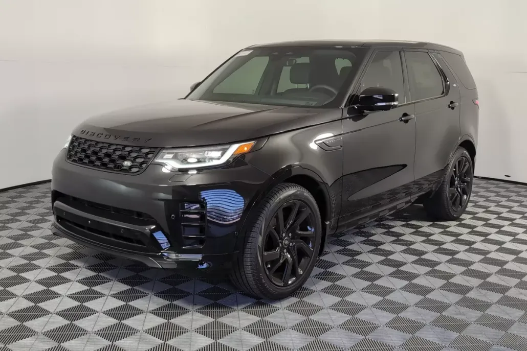 2025 Land Rover Discovery SE photo 1