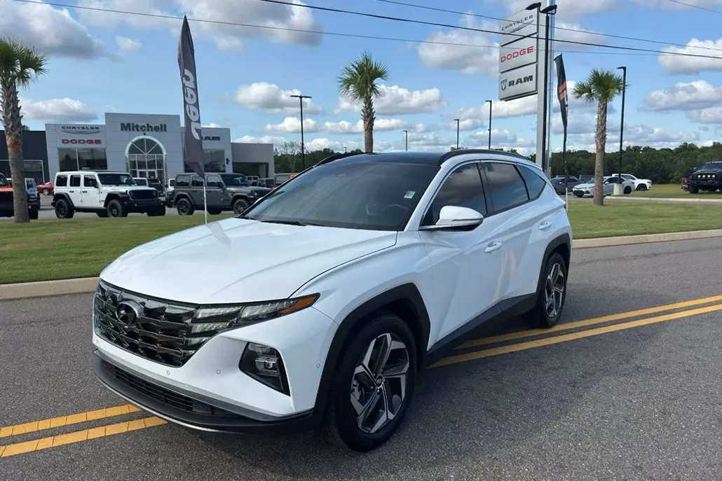 2024 Hyundai Tucson Limited photo 1