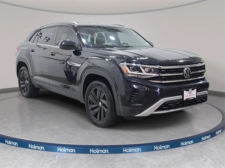2023 Volkswagen Atlas Cross Sport V6 SE Technology photo 1