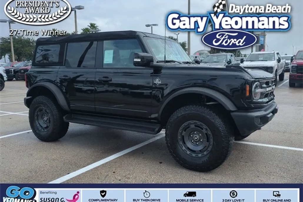 2025 Ford Bronco Outer Banks photo 1