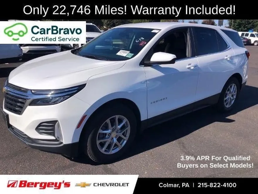 2022 Chevrolet Equinox LT photo 1