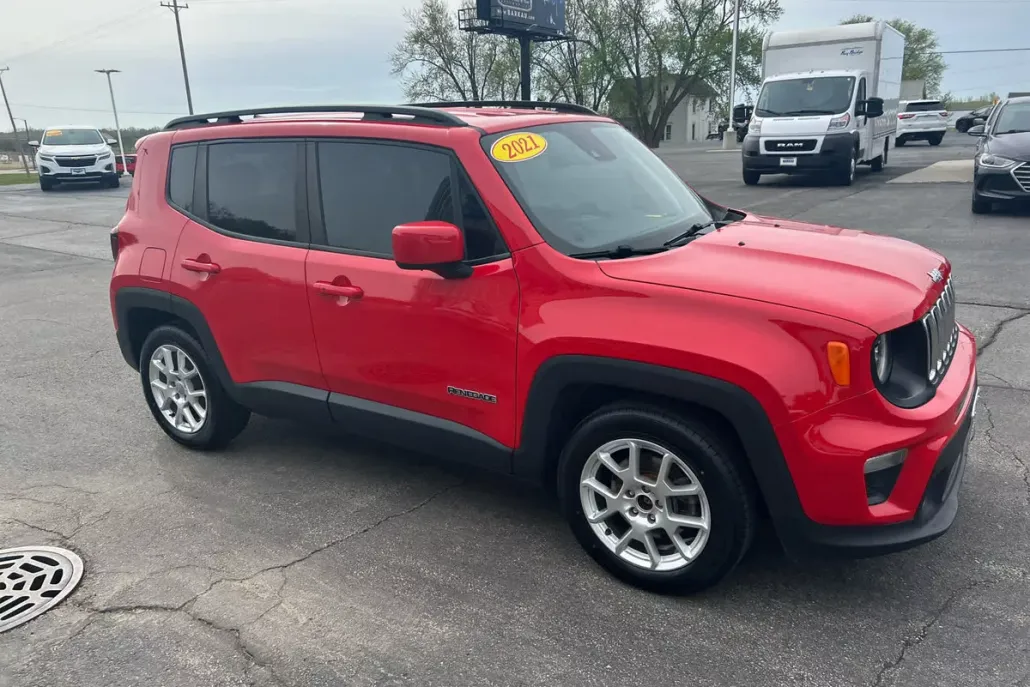 2021 Jeep Renegade Latitude photo 1