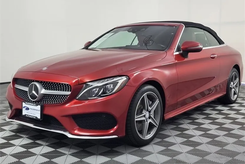 2017 Mercedes Benz C 300 4MATIC photo 1