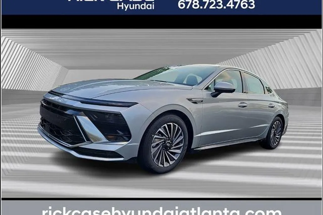 2025 Hyundai Sonata Hybrid SEL photo 1