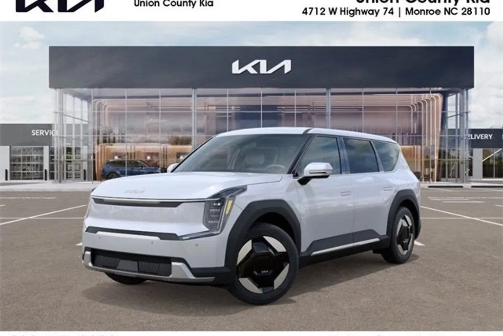 2026 Kia EV9 Light Long Range photo 1