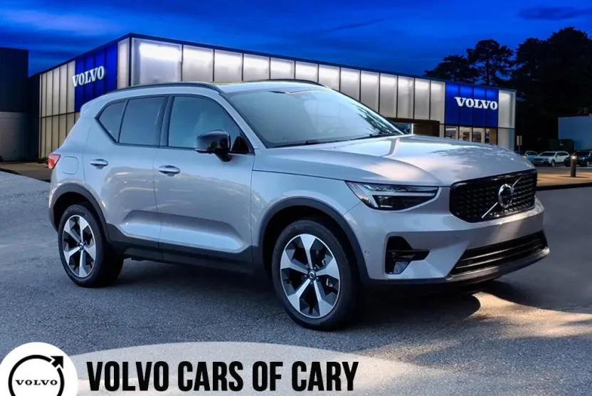 2026 Volvo XC40 Plus photo 1