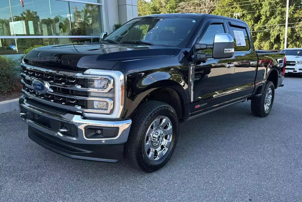 2024 Ford F-250 Lariat photo 1