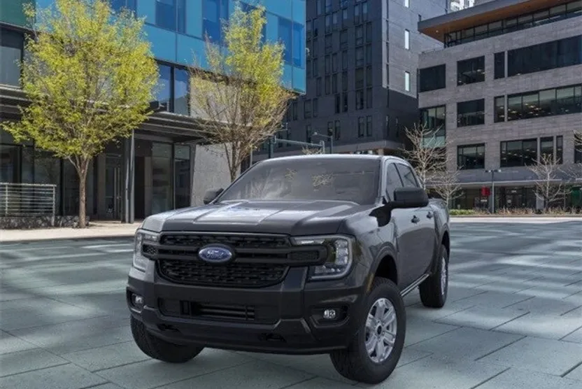 2025 Ford Ranger XL photo 1