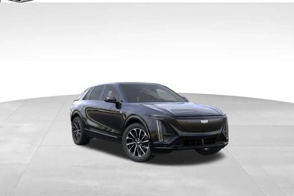 2026 Cadillac Lyriq Sport photo 1