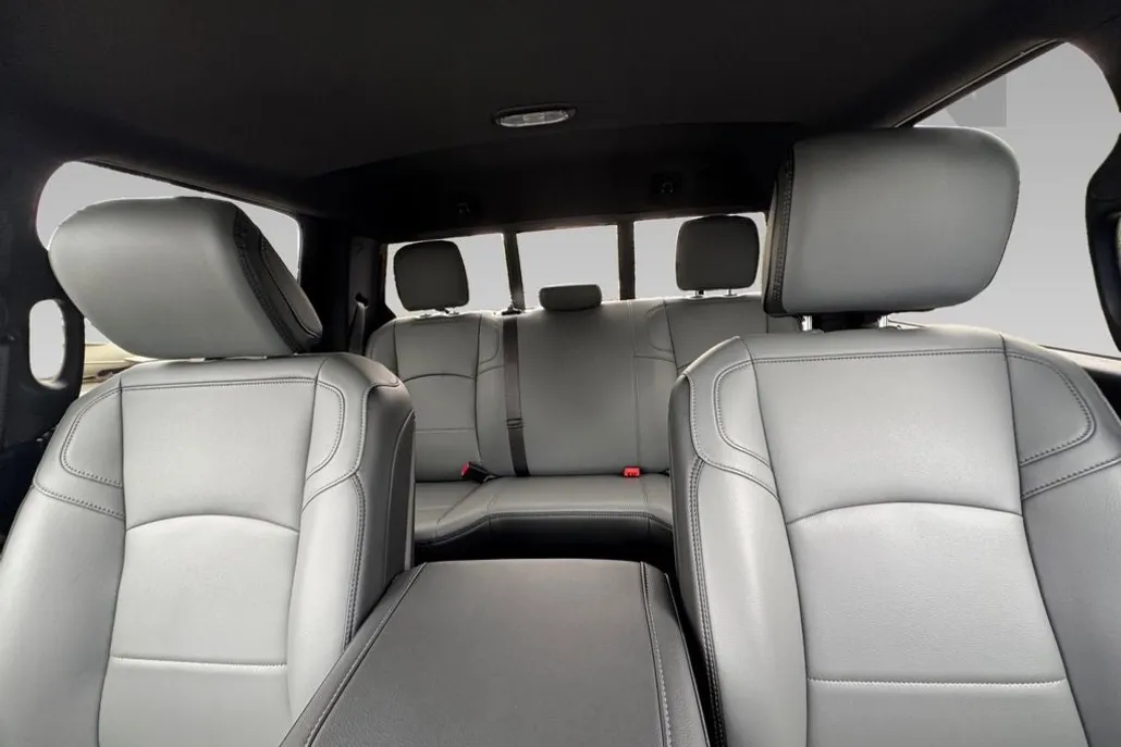 2026 Ram 3500 Tradesman photo 1