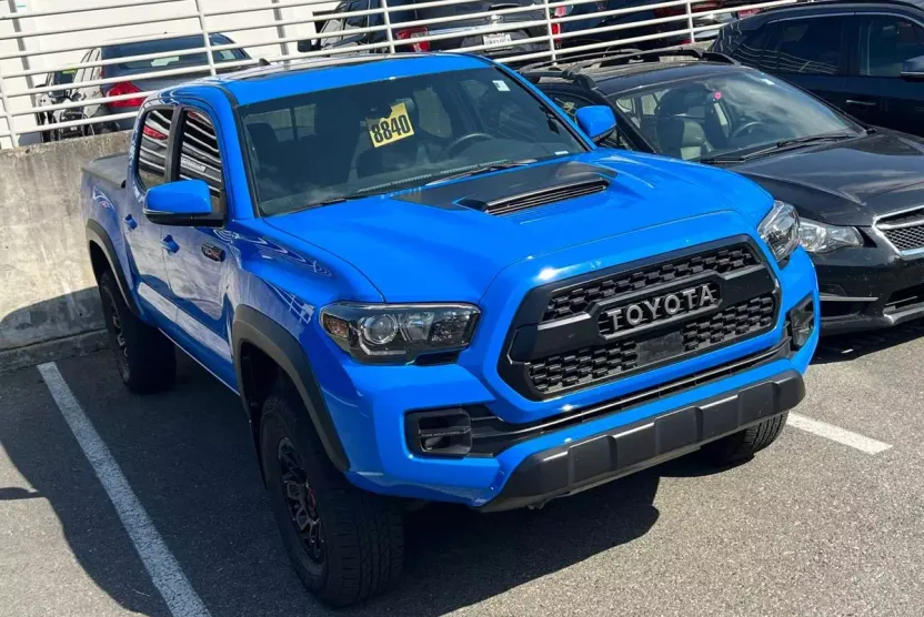 2019 Toyota Tacoma TRD Pro photo 1