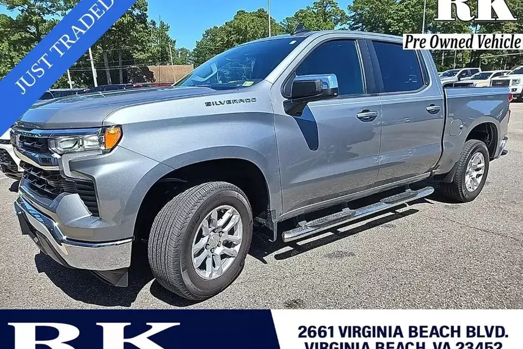 2023 Chevrolet Silverado 1500 LT photo 1