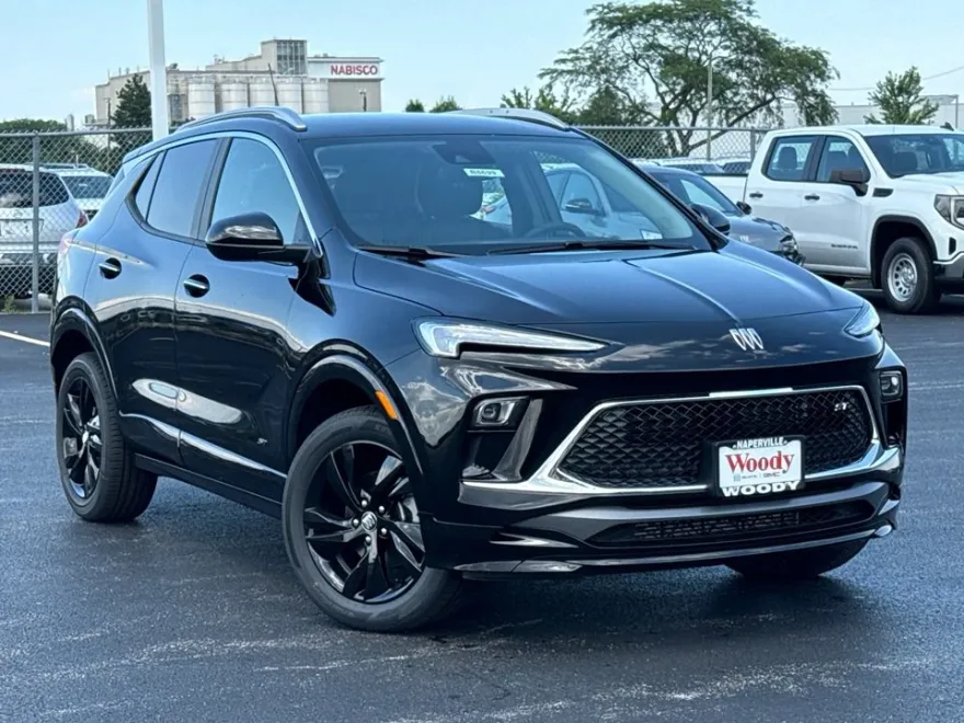 2026 Buick Encore GX Sport Touring photo 1