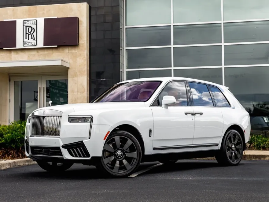 2025 Rolls Royce Cullinan RR photo 1