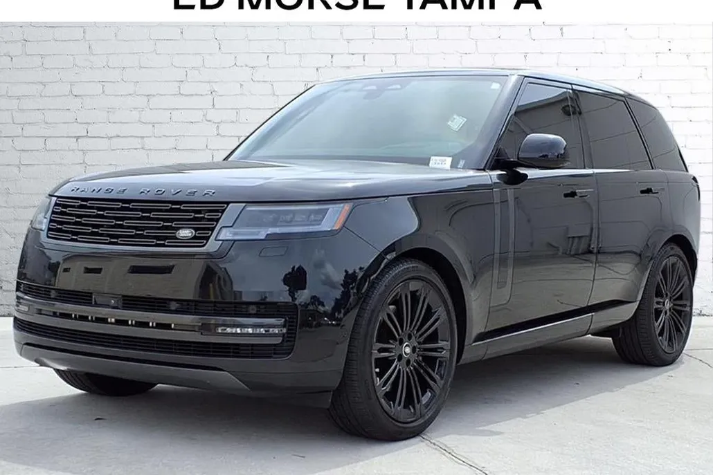 2025 Land Rover Range Rover SE photo 1