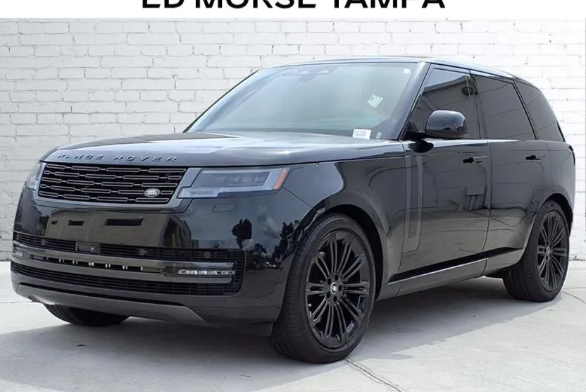 2025 Land Rover Range Rover SE photo 1