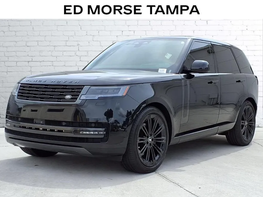 2025 Land Rover Range Rover SE photo 1