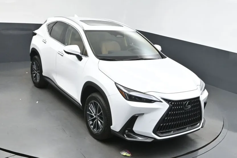 2026 Lexus NX 350 Premium AWD photo 1