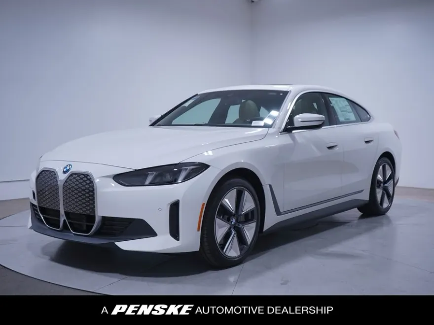 2025 Bmw i4 eDrive40 photo 1