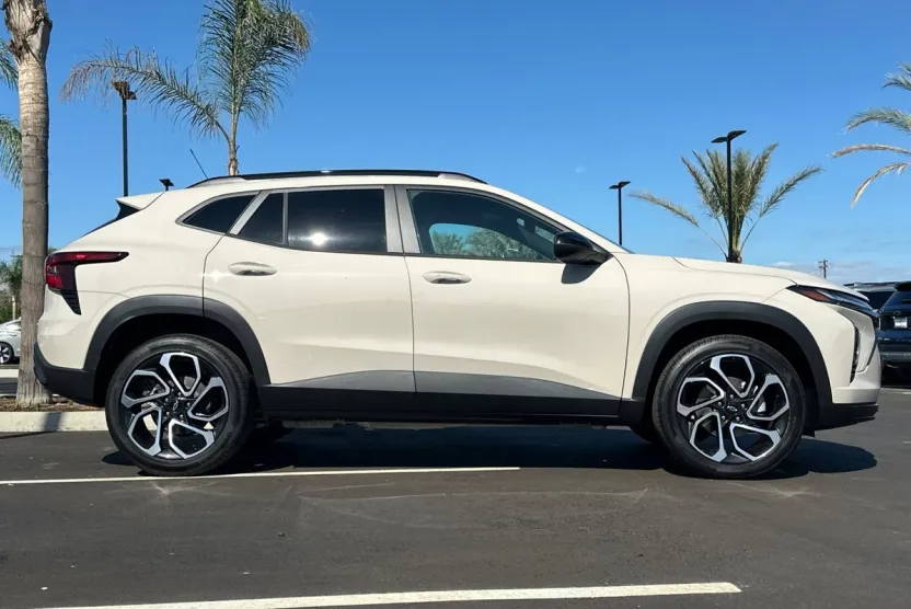 2026 Chevrolet Trax photo 1