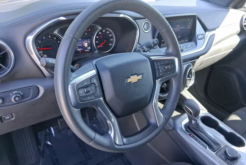 2021 Chevrolet Blazer 2LT photo 1