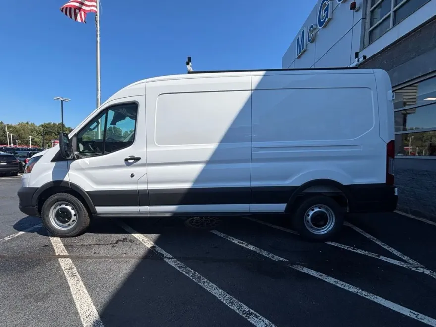 2025 Ford Transit photo 1