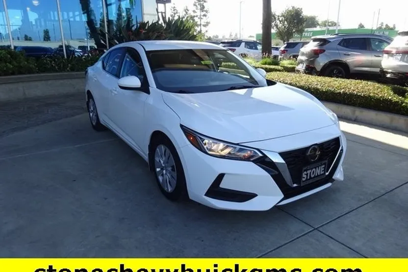 2021 Nissan Sentra S photo 1