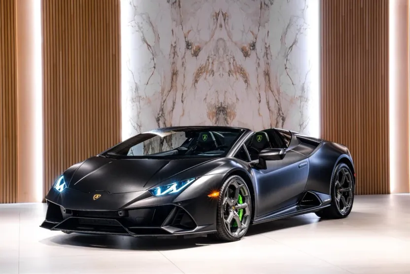 2024 Lamborghini Huracan Evo Spyder photo 1