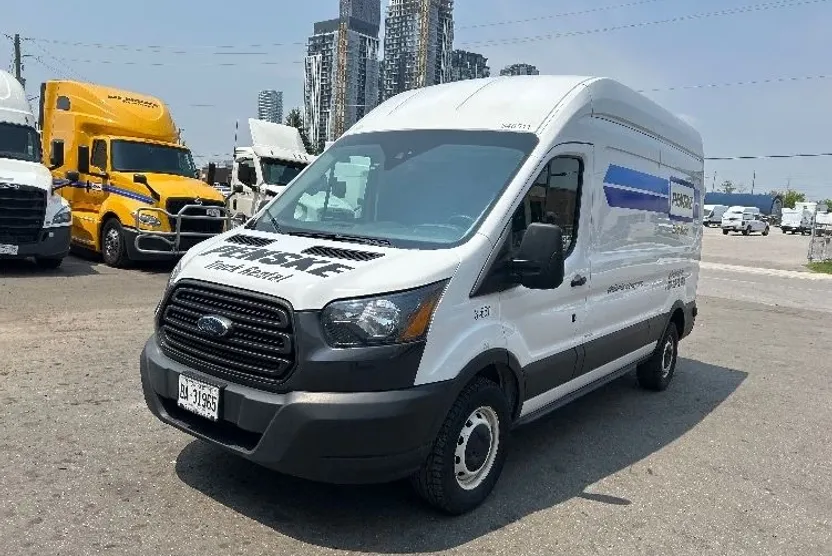 2019 Ford Transit Cargo Van photo 1