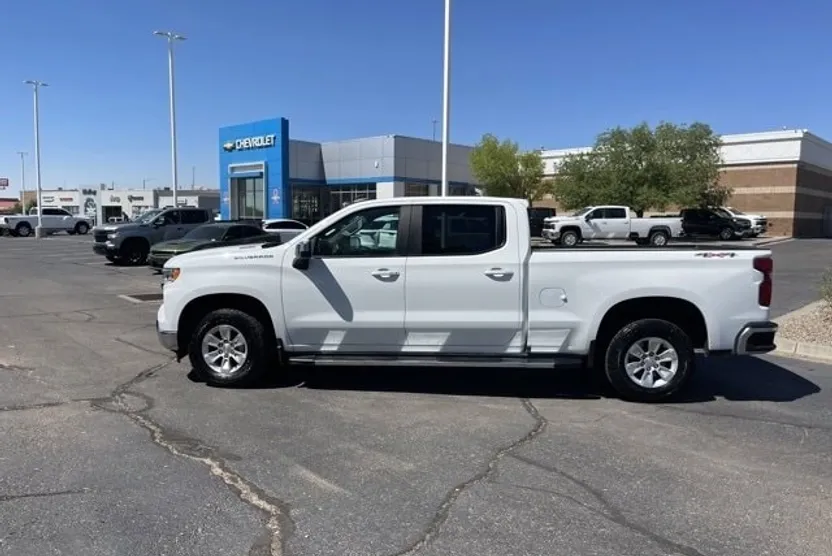 2023 Gmc Sierra 2500 HD SLE photo 1