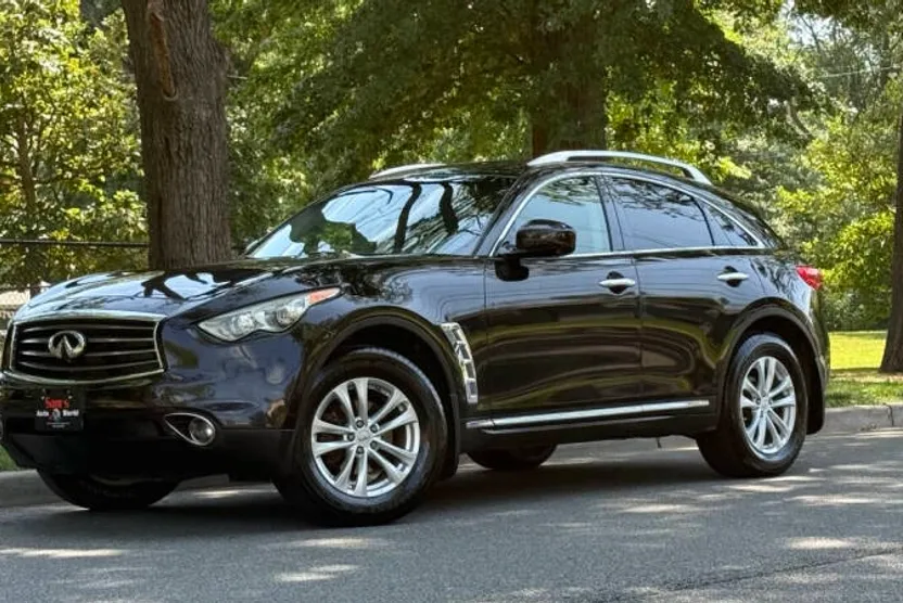 2012 Infiniti FX35 Base photo 1