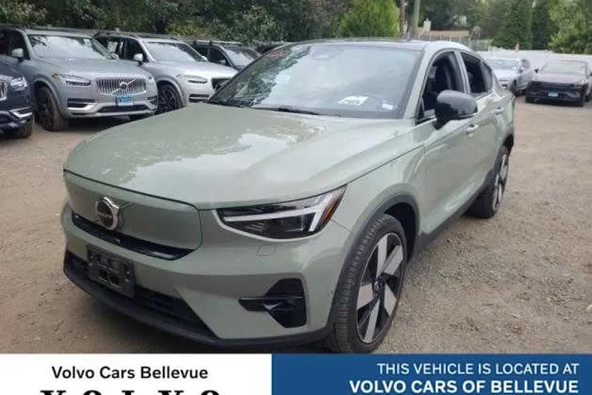 2023 Volvo C40 Recharge Ultimate photo 1