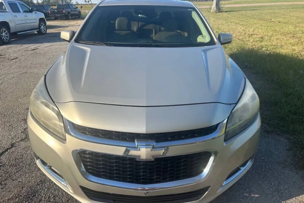 2014 Chevrolet Malibu LTZ photo 1