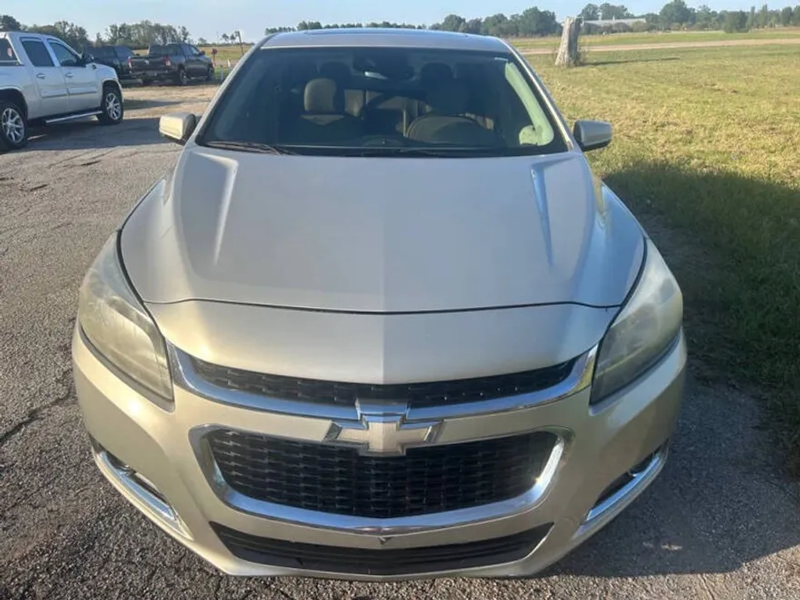 2014 Chevrolet Malibu LTZ photo 1