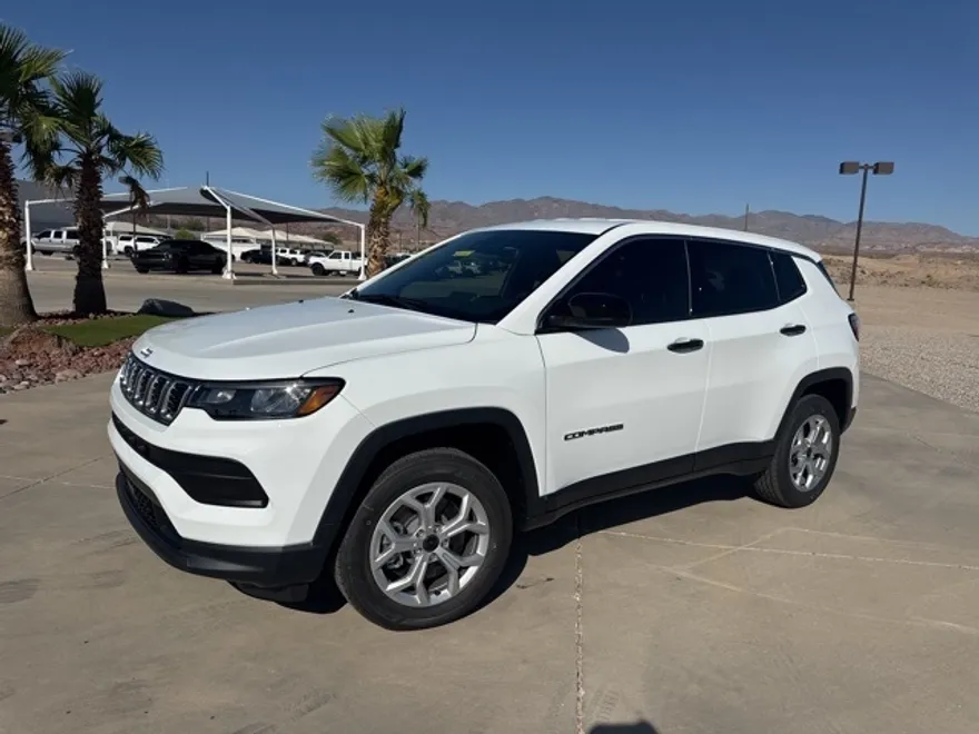 2025 Jeep Compass Sport photo 1
