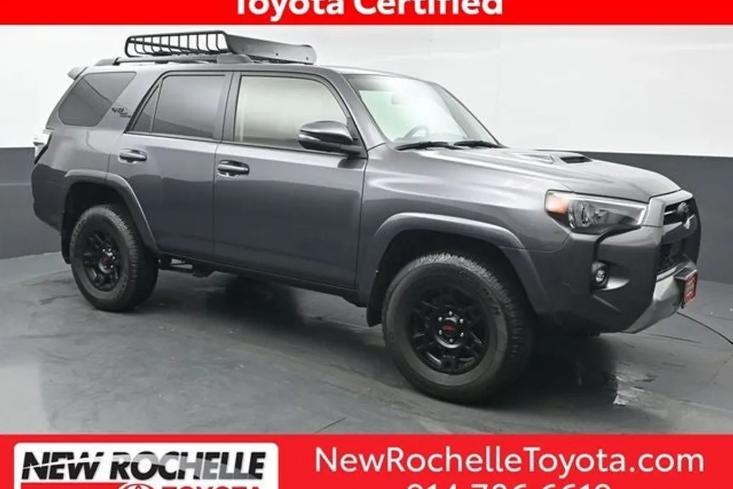 2023 Toyota 4Runner TRD Off-Road Premium photo 1