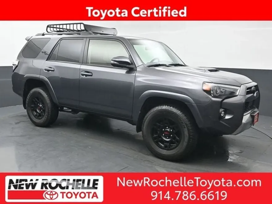 2023 Toyota 4Runner TRD Off-Road Premium photo 1