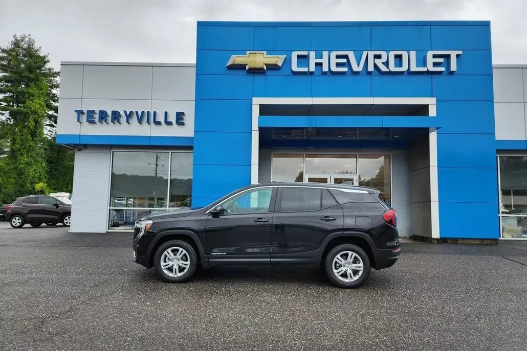2022 Gmc Terrain SLE photo 1