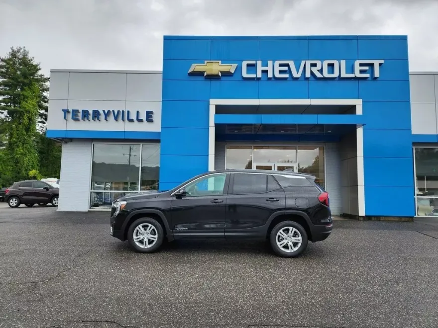 2022 Gmc Terrain SLE photo 1