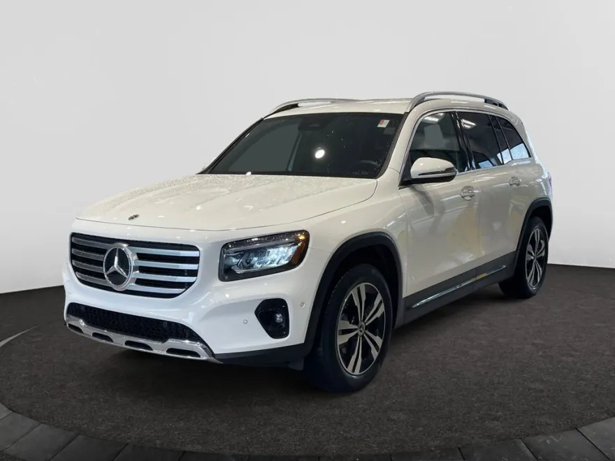 2024 Mercedes Benz GLB 250 photo 1