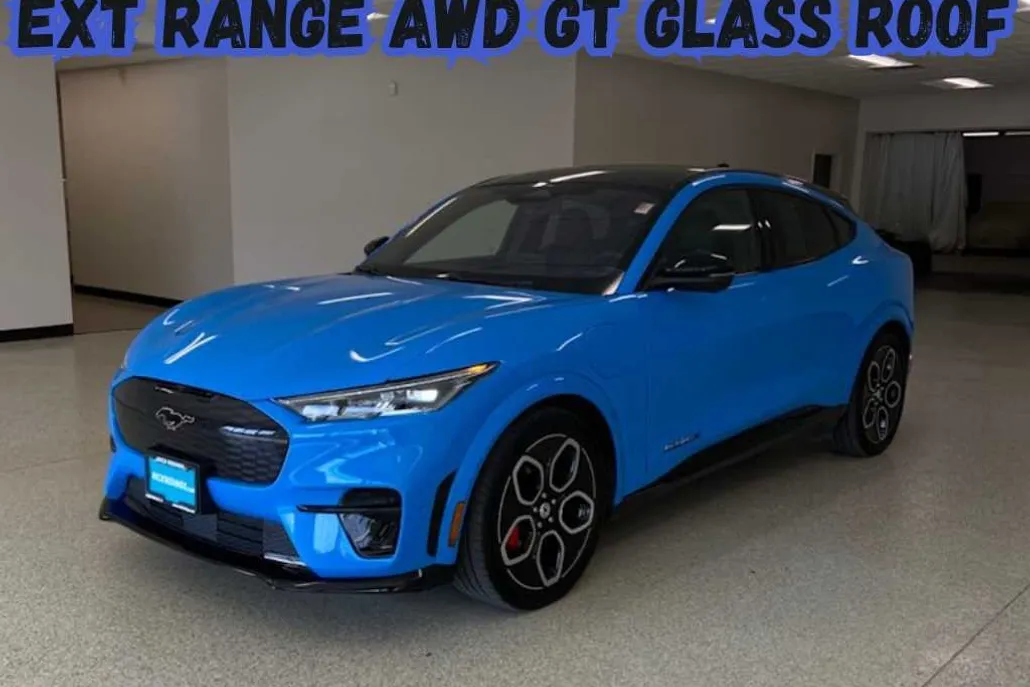 2023 Ford Mustang Mach-E GT photo 1