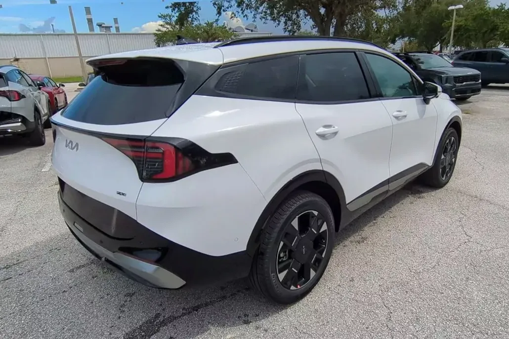 2026 Kia Sportage photo 1