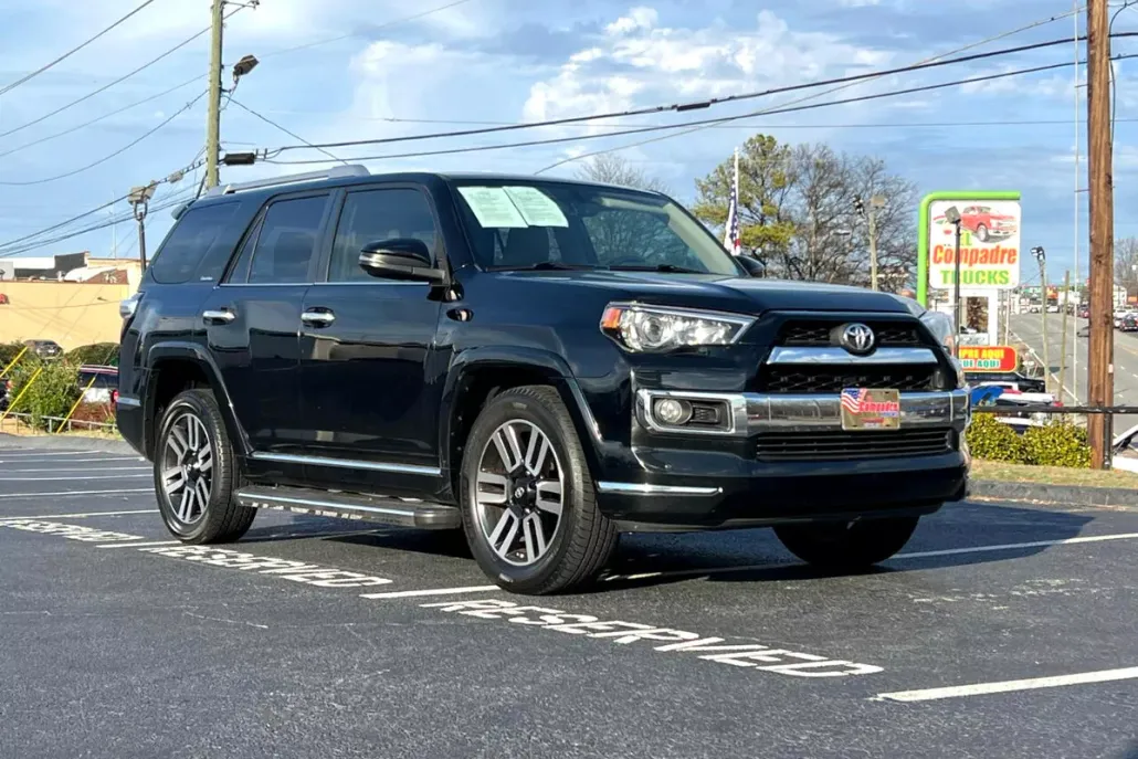2017 Toyota 4Runner Limited 2WD V6 photo 1