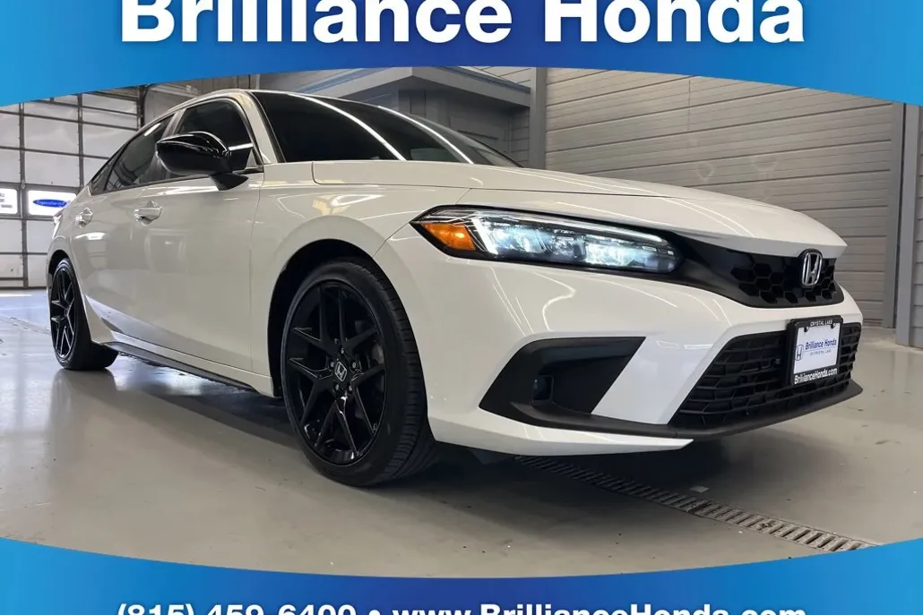 2023 Honda Civic Sport Hatchback photo 1