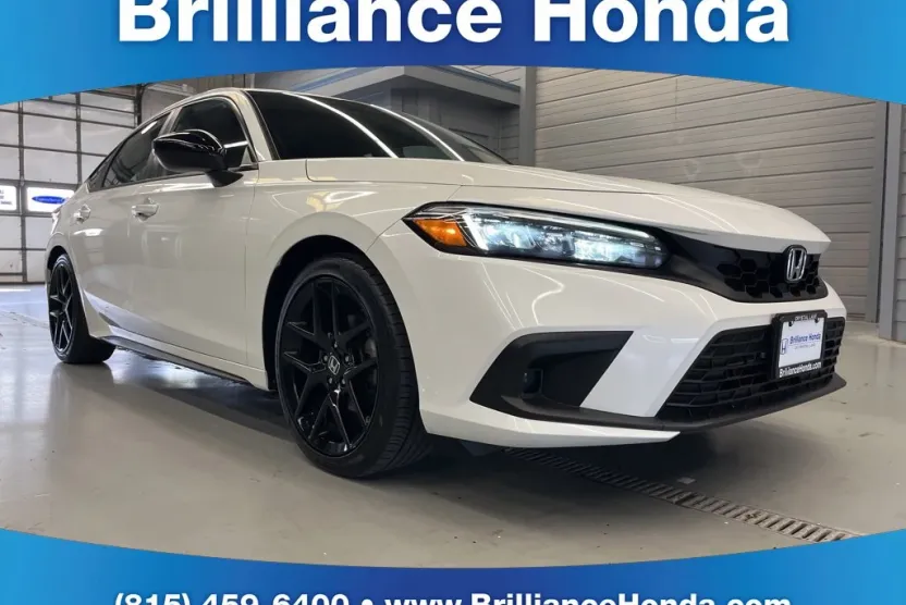 2023 Honda Civic Sport Hatchback photo 1