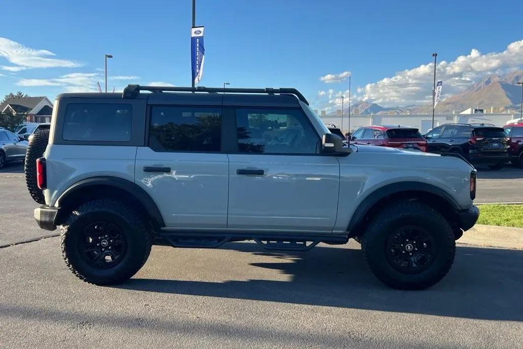 2023 Ford Bronco Wildtrak photo 1