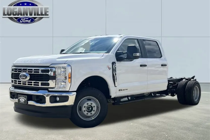 2026 Ford F-350 XLT photo 1