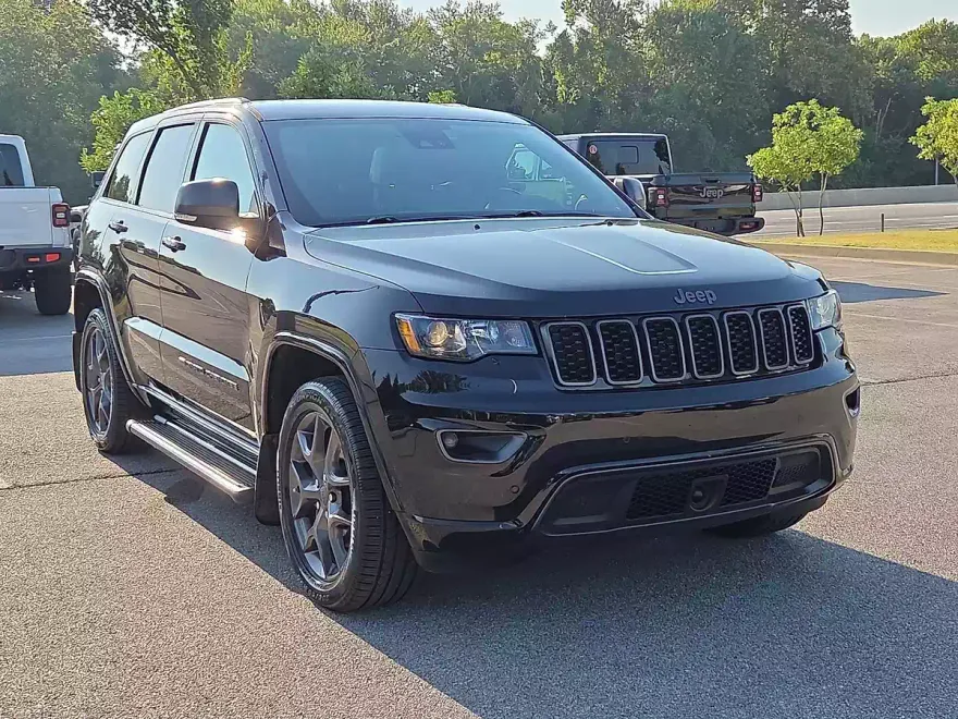 2021 Jeep Grand Cherokee Limited photo 1